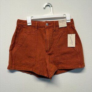 Universal Thread Utility Shorts Size 8